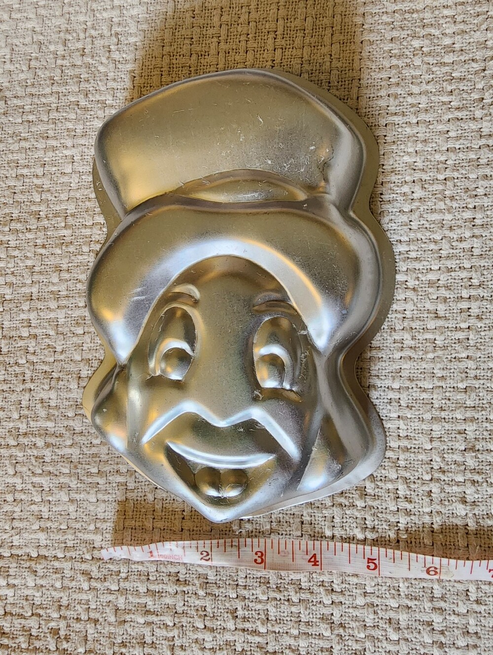 1976 Wilton Jiminy Cricket Cake Pan